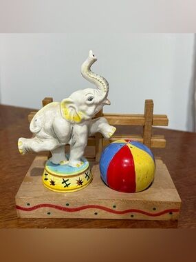 Vintage Circus Salt and Pepper Shakers